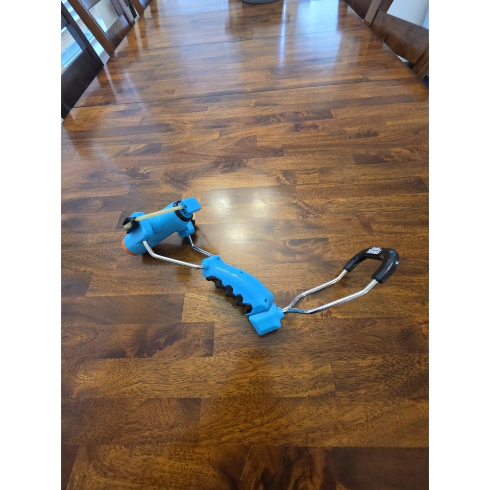 Adventure‎ Force Stranger Things Lucas' Slingshot Dart Single Shot Blaster